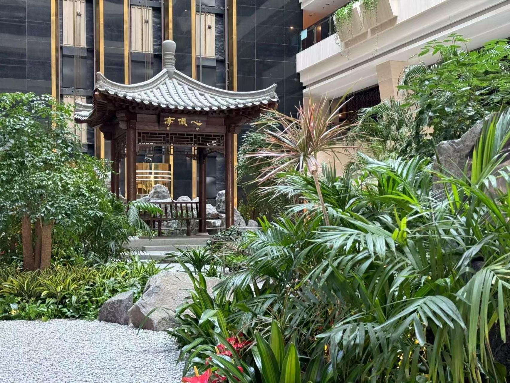 Beijing Jingyi Hotel Екстер'єр фото
