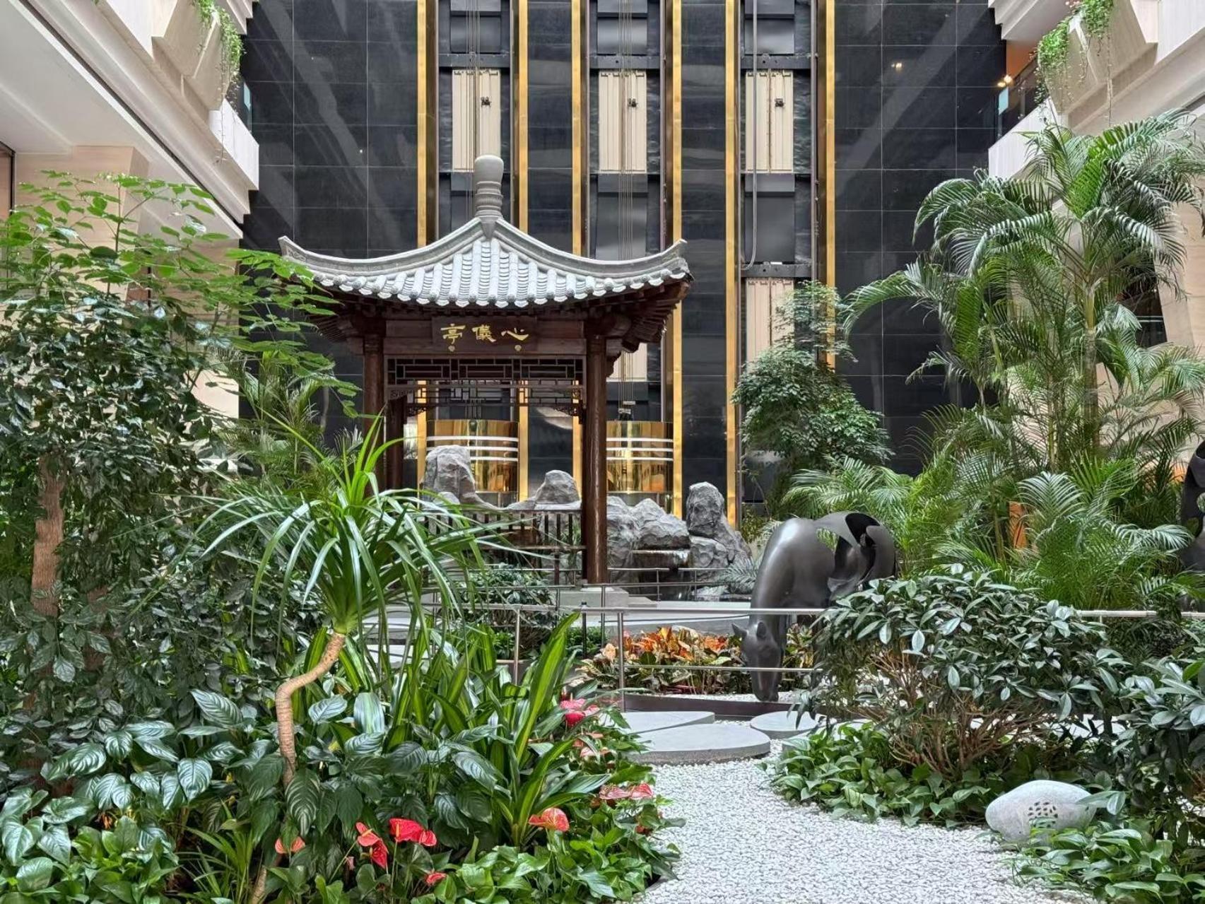 Beijing Jingyi Hotel Екстер'єр фото