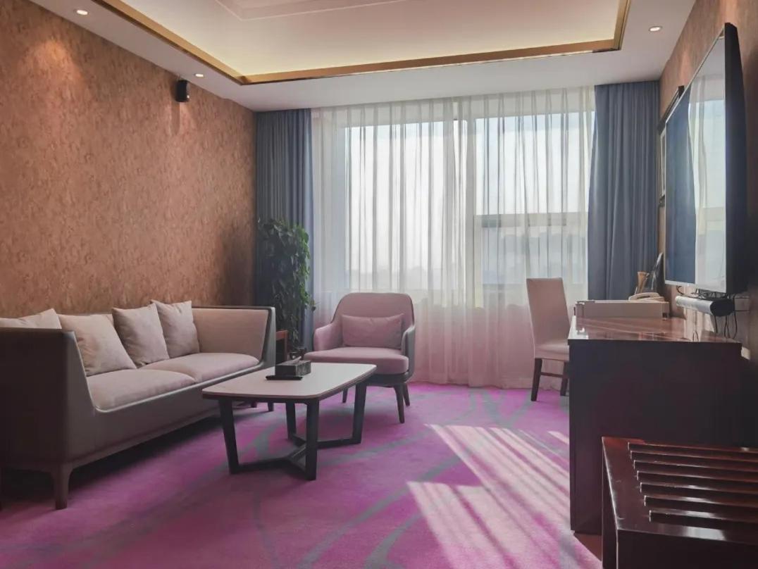 Beijing Jingyi Hotel Екстер'єр фото