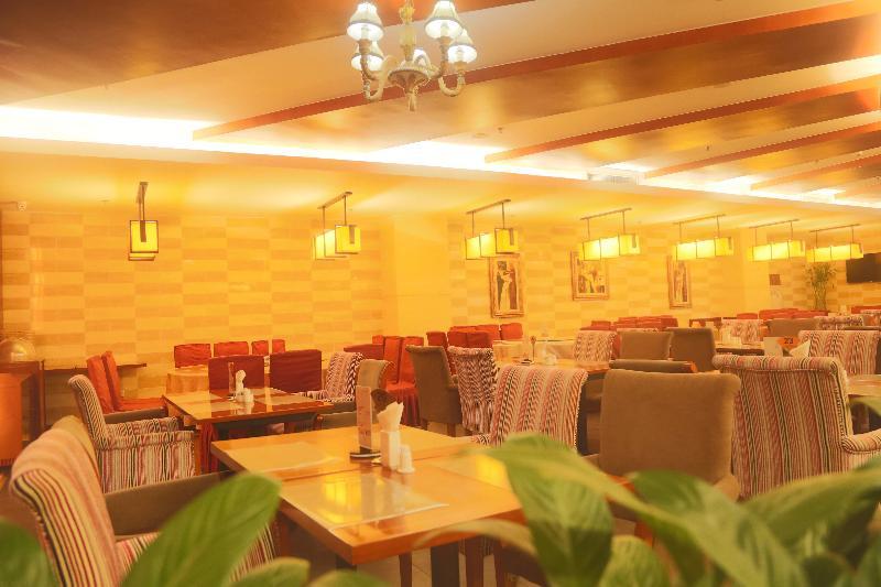 Beijing Jingyi Hotel Екстер'єр фото